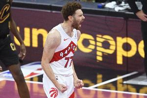 這么來勁？巴特爾常規(guī)賽對陣騎士8投8中 今天5中5砍下14分