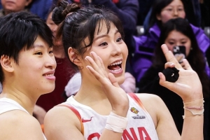 媒體人：中國女籃的這種長集訓(xùn)時間 等于逼女籃球員到海外打球