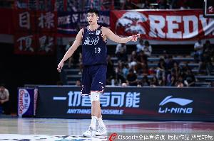 記者：徐昕真成為半場影響力最大的球員 廣東延續糟糕的三分手感