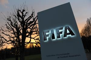 FIFA官方：將磋商要求俱樂部一線隊(duì)始終至少派1名本土U20上場比賽