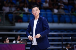 劉維偉：需要外援去帶動球隊 大家在進攻端不正常 我們沒有退路了