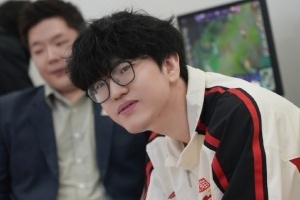 差距大了！Jiejie三局比賽共拿到2條小龍 而Wei拿11小龍+3大龍+1遠古龍