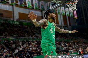咋回事兒啊？莫蘭德下半場未出手 全場3中1拿2分&正負值-15