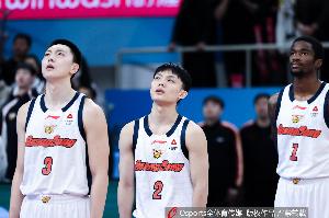 媒體人：廣東今天贏球全靠胡明軒&薩林杰&拉科&徐杰 差一個都夠嗆
