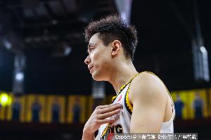 媒體人：遼寧的賽季以慘敗收尾 這結(jié)果更多是心里有數(shù)&然后接受
