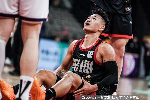 媒體人：賀希寧證明本土球員能成八強隊核心 甚至比外援火力更猛