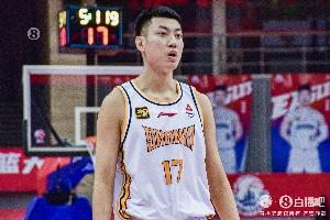 媒體人：面對不滿判罰球員還是得控制情緒 3局2勝每個人都很重要