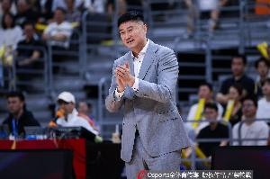 杜鋒：張皓嘉投進絕殺三分很不容易 每個球員都很好 這就是凝聚力