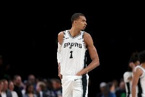 帕金斯：文班肘再高點會很危險 若不禁賽NBA會被認為只看重收視率