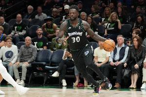 芬奇：防守崩潰不是因為蘭德爾 而是很多不同因素綜合造成的