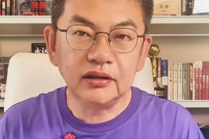 蘇群：詹姆斯現在的表現值2800多萬 但球隊要敢和前者說就出局了