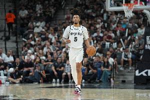 圣城后場話事人！卡斯爾次輪場均20分5.7板6.2助 投籃命中率55%