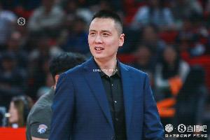 媒體人：上海是想賭一下北京的3分命中率沒(méi)那么高 所以一直守沉退