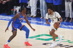 卡斯爾季后賽任意連續兩場至少出現20次失誤 NBA歷史首人！
