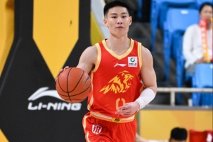 因傷退場！林秉圣9分鐘3中0沒得分 正負值-11