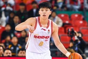 記者：CBA半決賽下半區也夠慘烈 23年底髕腱斷裂的容子峰挺身而出